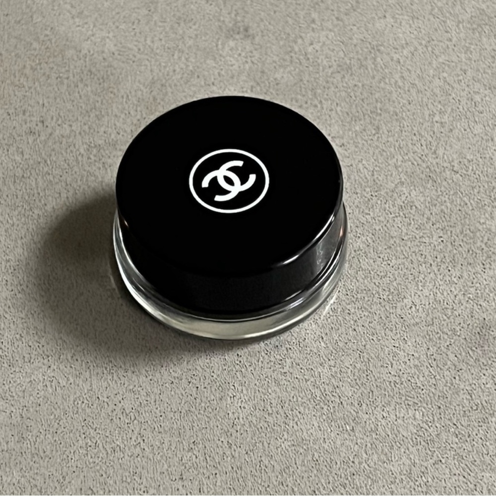 CHANEL mini jar